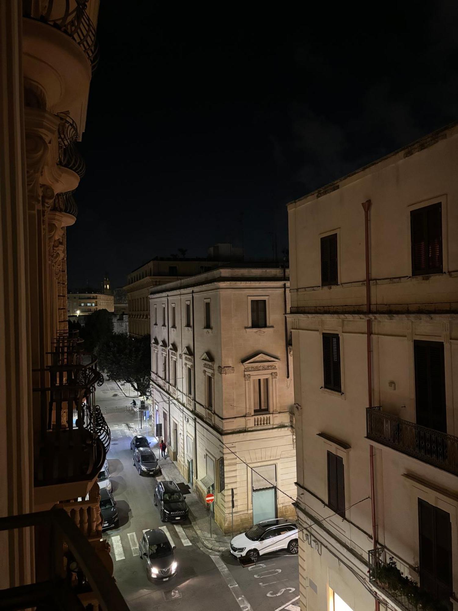 Tamborino Balcony Apartment - Salento Apartments Collection Lecce Ngoại thất bức ảnh